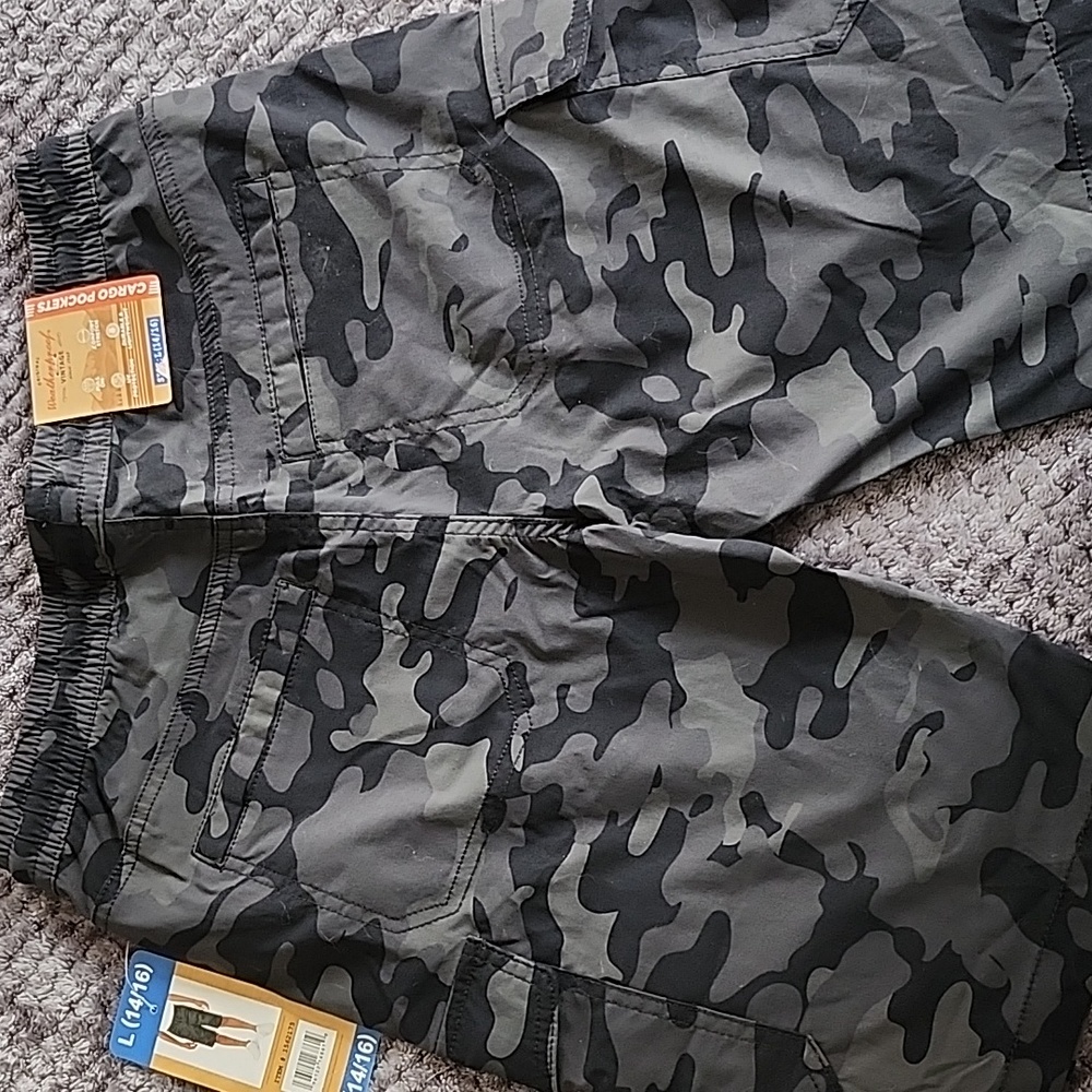 Boys Pull-on Camo Shorts